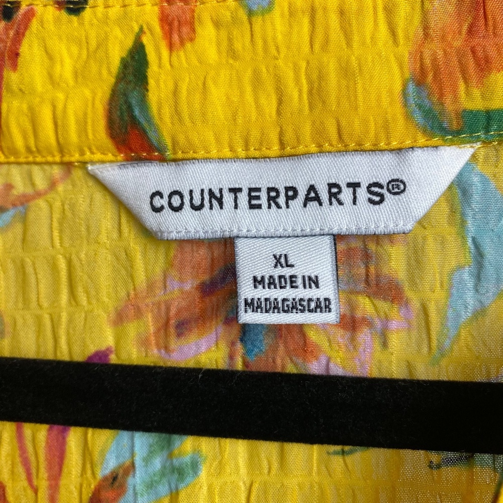 Counterparts Womenʻs Yellow Floral Long Sleeve Smocked Wrist Blouse X-Large - Picture 6 of 8